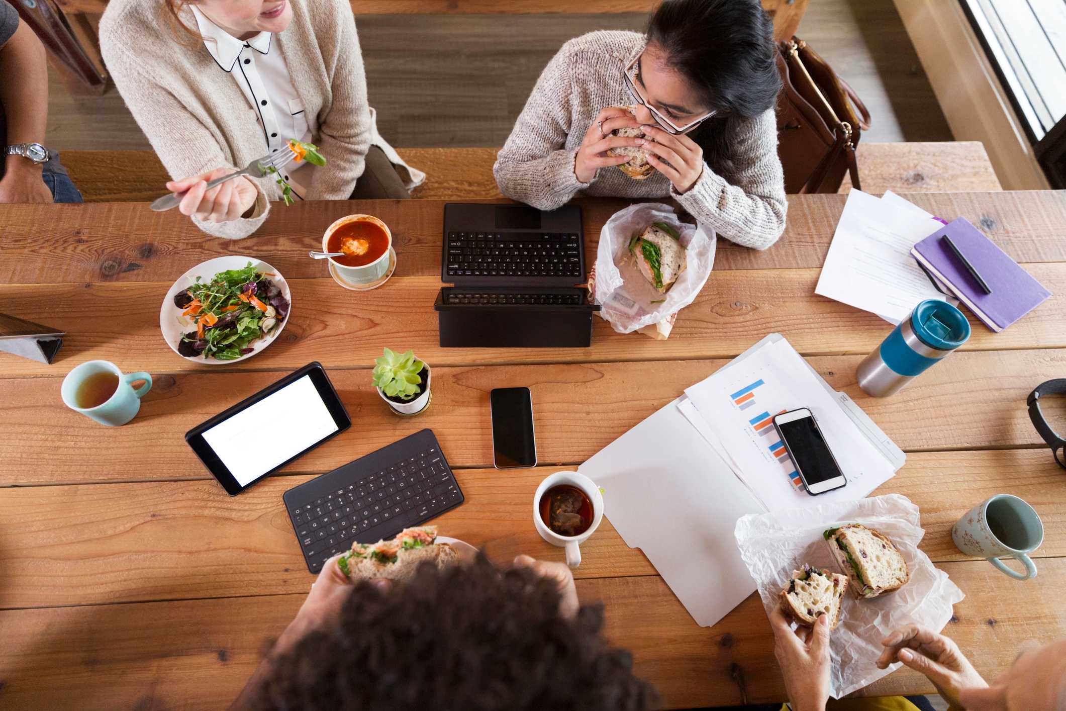 Why Group Meals Make a Great Employee Perk